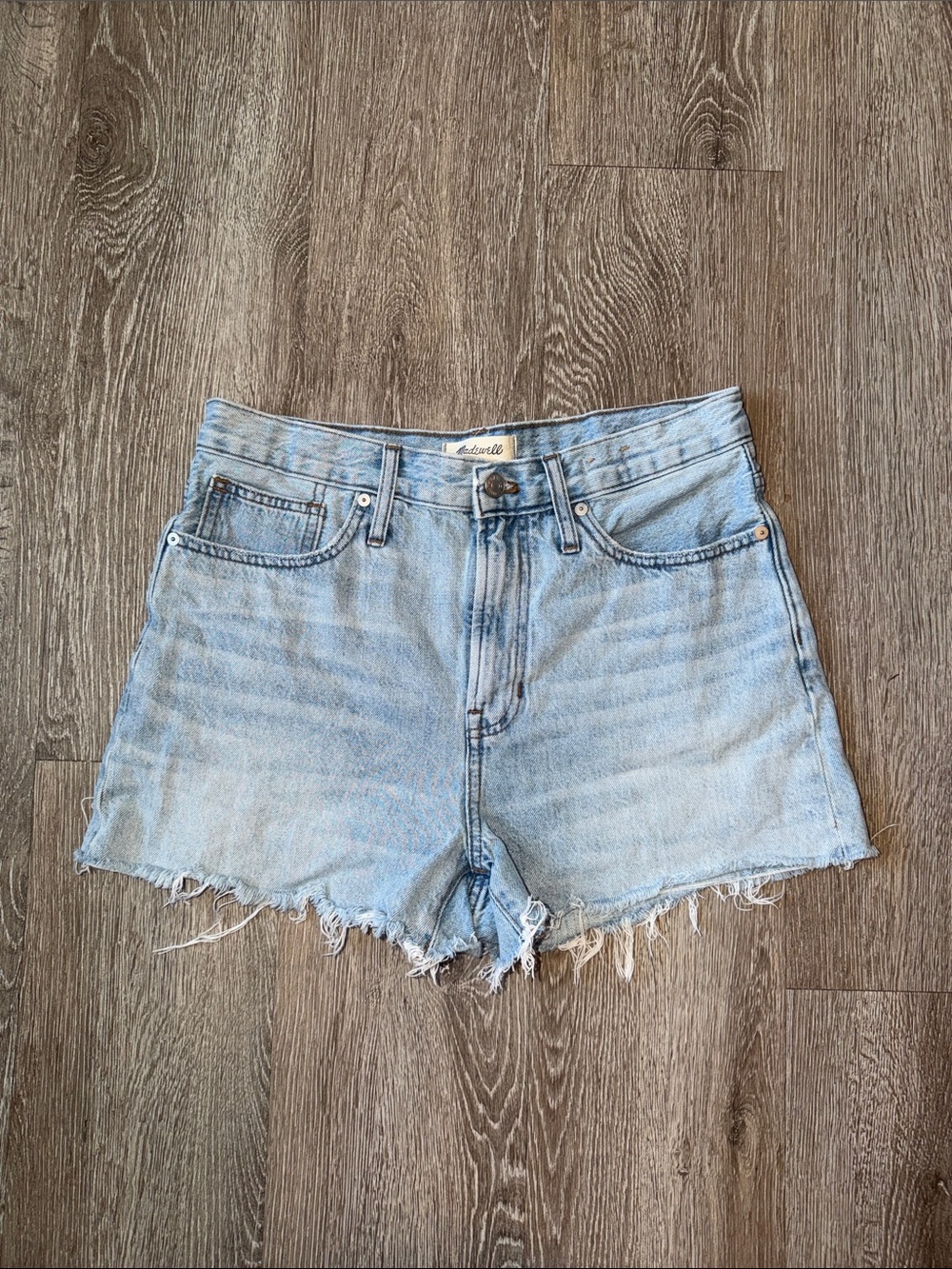Madewell the perfect Jean shorts Light Wash High-Rise Frayed Denim Shorts